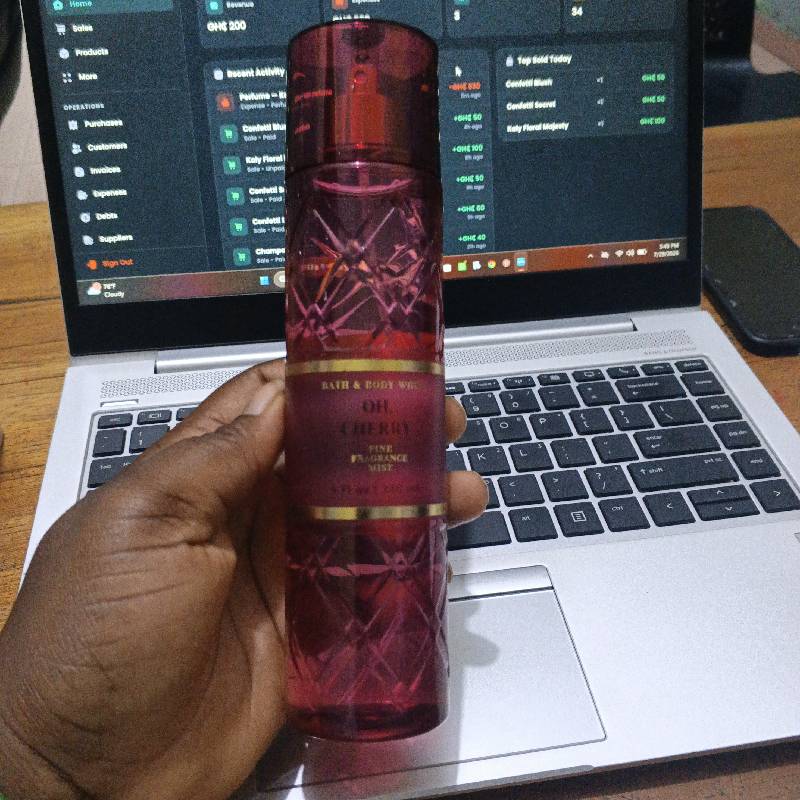 Bath and Body works Oh Cherry