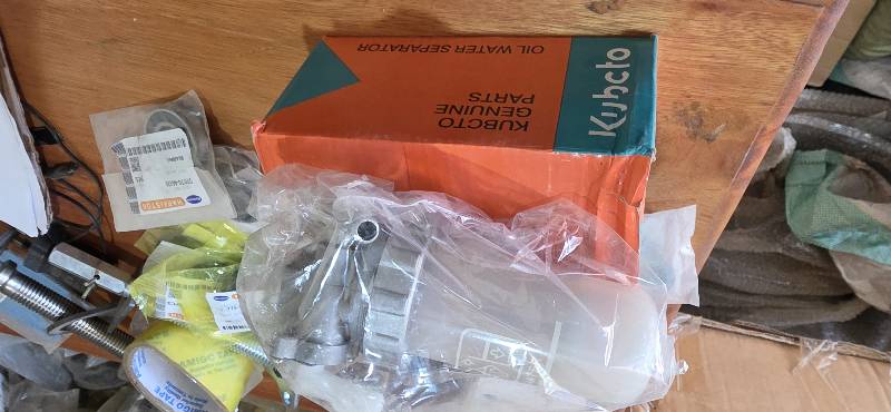 1G410-43350 SEPARATOR