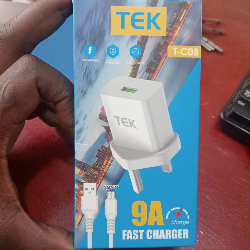 TEK FAST CHARGER